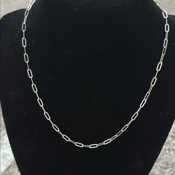 Elegant Sterling Silver paperclip Chain Necklace - Picture 1 of 3